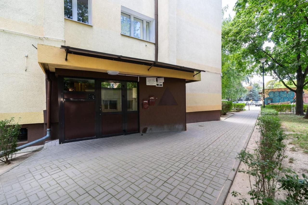 Al Niepodleglosci 75 Warschau Exterior foto
